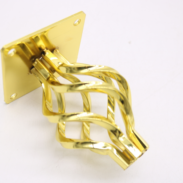 Pies modernos de la tabla del metal de las piernas de la cama de los accesorios del oro para la pierna de los muebles del uso en el hogar